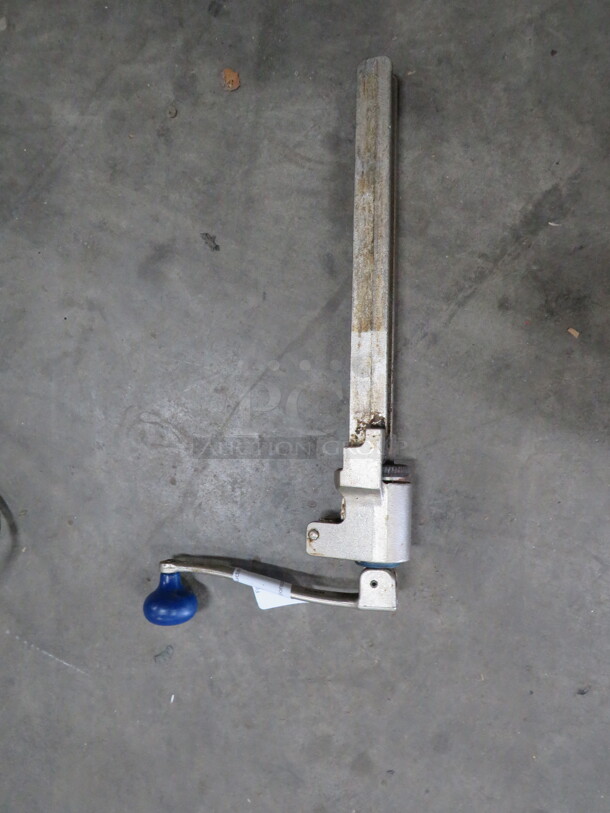One 10lb Can Opener. - Image 1 of 1