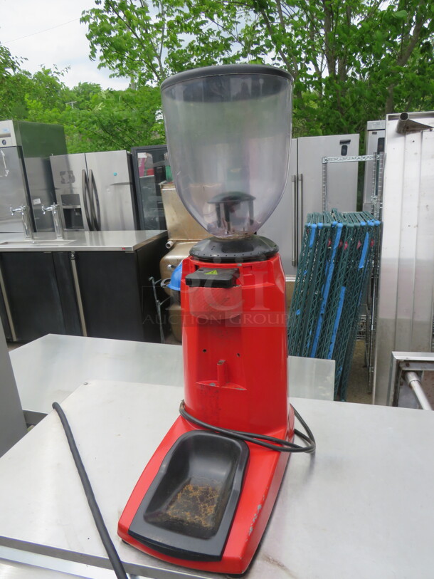 One Kingrinder Coffee Grinder. #K-6 ROJOMARCFI. 110 Volt. 