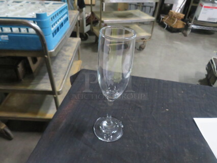 Champagne Flute. 10XBID