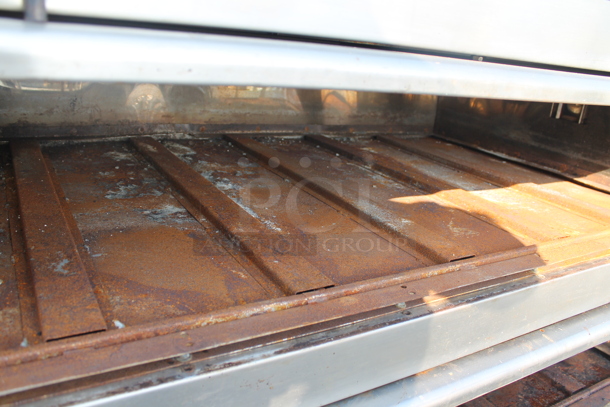 Doyon 3T2 Stainless Steel Commercial Electric Powered Double Deck Bakery Oven. Comes w/ Cooking Stones and 3 Legs. 208 Volts, 3 Phase. - Image 8 of 10