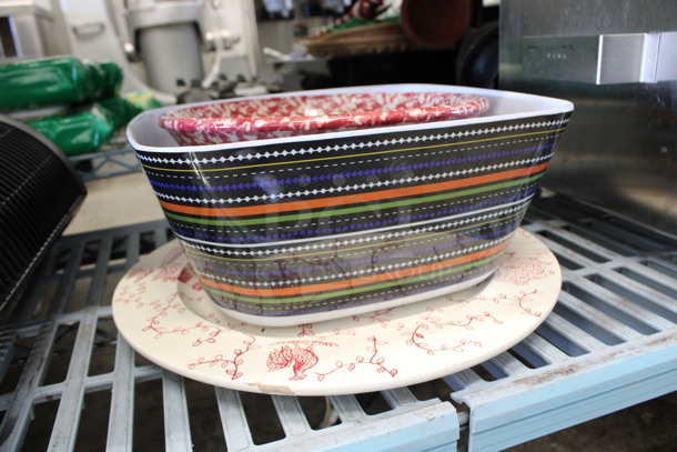 ALL ONE MONEY! Lot of 4 Various Items; Glass Container, Poly Plates and Poly Bowl. Includes 9.5x9.5x2 - Image 4 of 4
