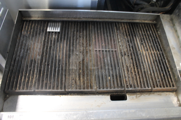 CPG CBR36 Stainless Steel Commercial Countertop Natural Gas Powered Charbroiler Grill. 120,000 BTU. - Image 5 of 7