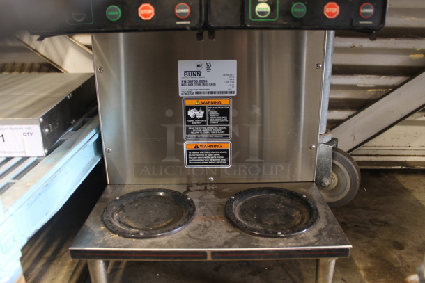 2015 Bunn AXIOM 2/2 TWIN Stainless Steel Commercial Countertop 4 Burner Coffee Machine. 120/208-240 Volts, 1 Phase. - Image 4 of 5
