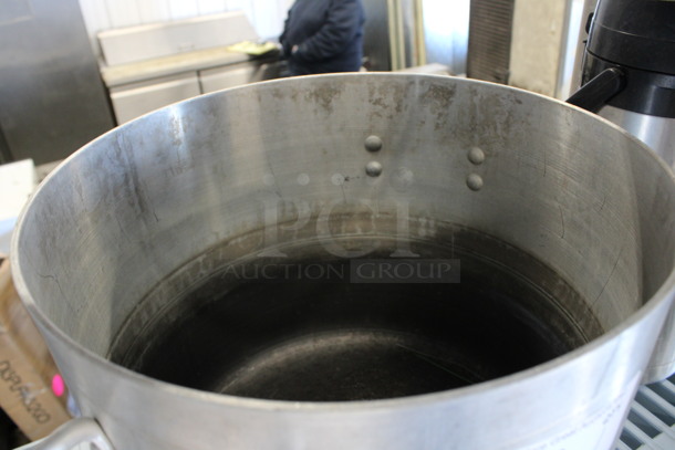 Metal Stock Pot. 18x14.5x12 - Image 3 of 3