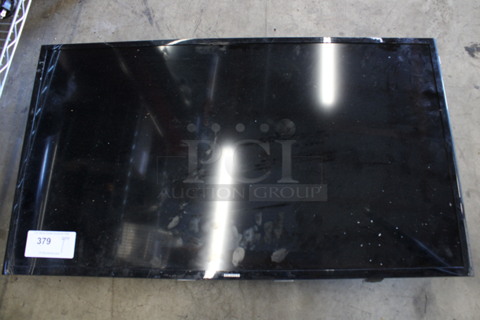 Samsung Model UN40J820DAF 40" Television. 100-240 Volts, 1 Phase. Buyer Must Pick Up - We Will Not Ship This Item. 