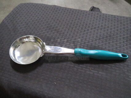 One NEW Vollrath 6oz Spoodle. #62177.