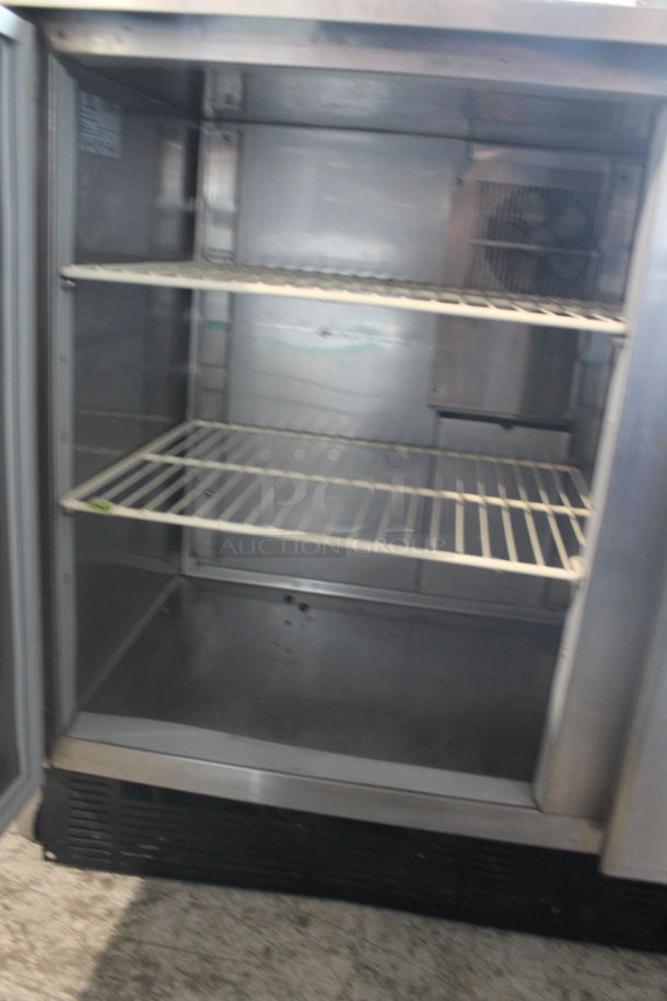 Duke RUF-48 Stainless Steel Commercial 2 Door Work Top Cooler w/ Back Splash. 120 Volts, 1 Phase. Tested and Working! - Image 4 of 6