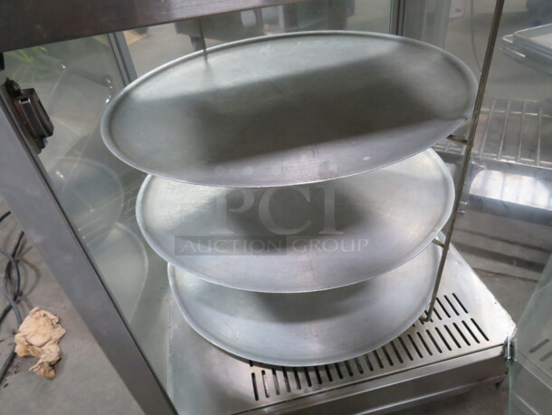 One Working Sky Warmer 22 Inch Rotating Heated Pizza Merchandiser With 3 Levels. This Model Will Hold 3 18 Inch Pizzas. Model# PD3TS18. 127 Volt. 718 Watt. X$2432.00.X  - Image 4 of 4