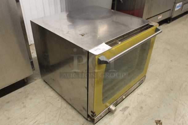 Cadco XAF133 Commercial Stainless Steel Countertop Half-Size Convection Oven. 220V.  - Image 2 of 5