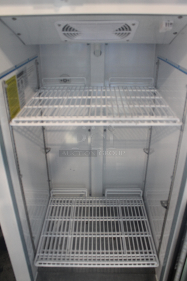 Maxx Cold MXM1-12FHC Commercial Merchandiser One Door Freezer With Polycoated Shelves White With Black Trim. 115V, 1 Phase. Tested and Powers On But Does Not Get Cold - Image 5 of 8