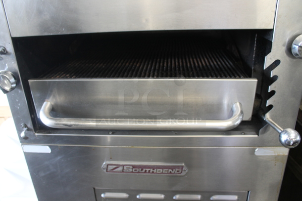 Southbend Stainless Steel Commercial Natural Gas Powered Upright Vertical Broiler. - Image 5 of 7