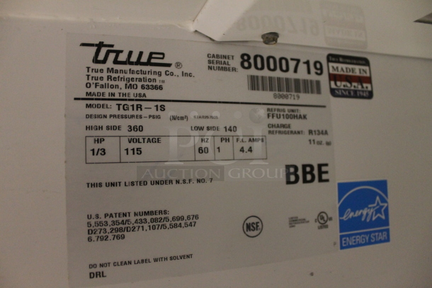 2014 True TG1R-1S Commercial Stainless Steel Single Solid Door Reach-In Cooler With Polycoated Shelves. 115V, 1 Phase. Tested and Working! - Image 5 of 5