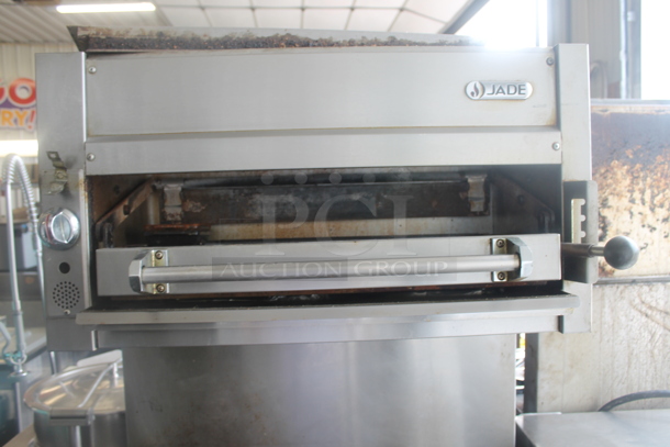 Jade Range JTPH-2FHT-36C Stainless Steel Commercial Natural Gas Powered 6 Burner Range w/ Convection Oven, Salamander Cheese Melter and Back Splash. 30,000 BTU. - Image 4 of 7