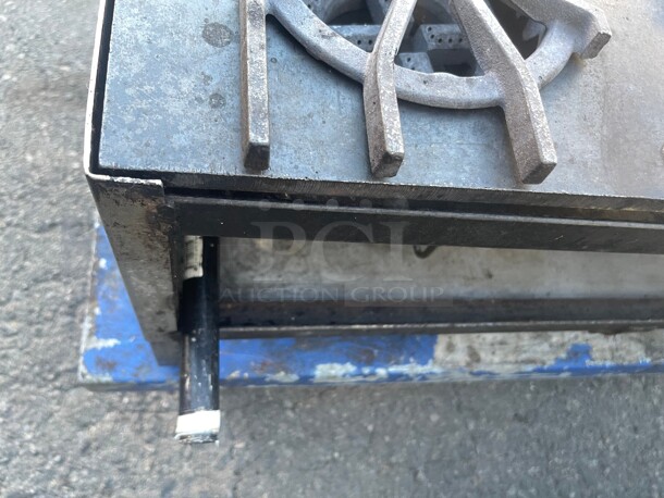 Fully Refurbished! Jade Range Supreme  10 Step Up  Burner 56 inch  Heavy Duty Natural Gas Hot Plate NSF Tested and Working!  - Image 5 of 5