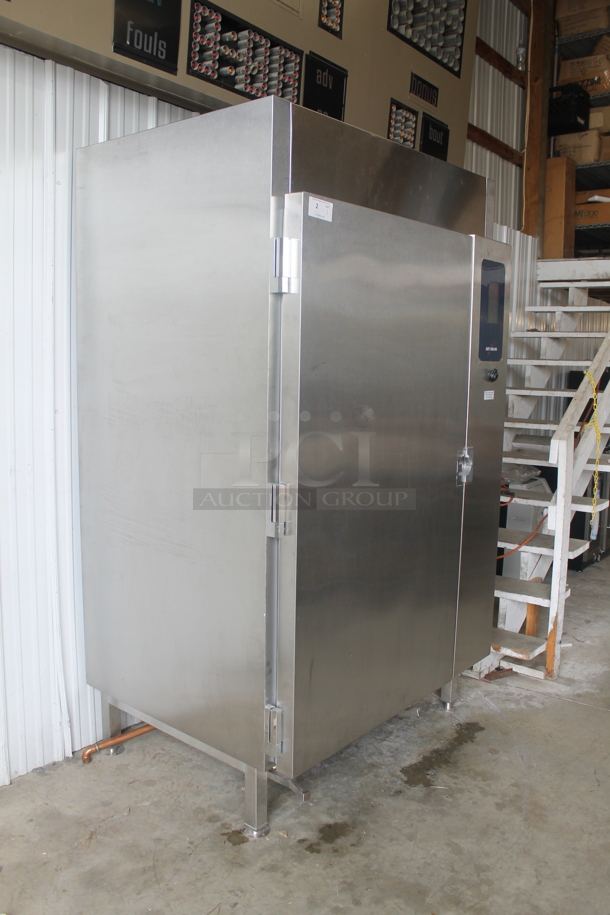 BRAND NEW! 2019 Alto Shaam QC3-100R Stainless Steel Commercial Floor Style Blast Chiller w/ 3 Probes. Comes w/ Remote RivaCold Compressor and Metal Pan Transport Rack. Pan Rack Appears To Be a Little Too Big To Roll In. 115/208-230 Volts, 1 Phase. Stock Picture Used as Gallery Picture - Image 2 of 12
