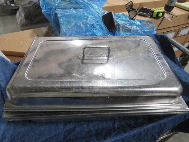 One Full Size Pan With Chafer Lid.