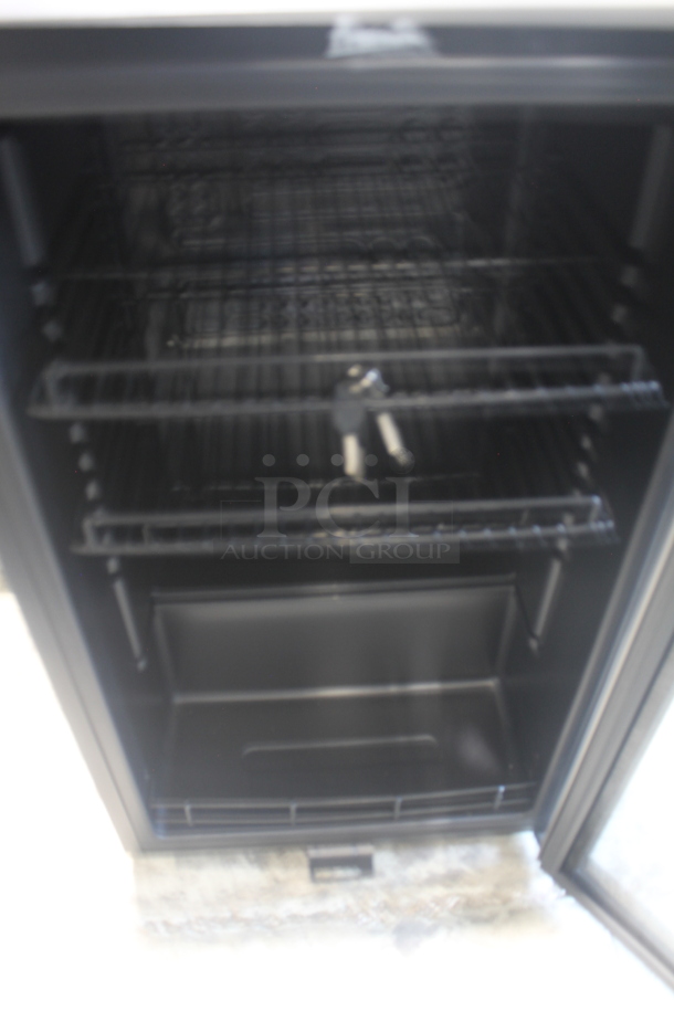 BRAND NEW SCRATCH AND DENT! Avanti BCA306SS-IS Commercial Stainless Steel Glass Door Beverage Cooler With Polycoated Racks. 115V. Tested and Working! - Image 4 of 5