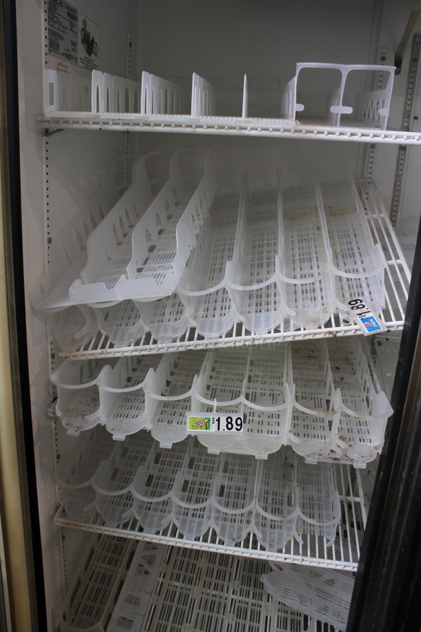 True GDM-49 Metal Commercial 2 Door Reach In Cooler Merchandiser w/ Poly Coated Racks and Drink Sliders. 115 Volts, 1 Phase. Tested and Working! - Image 3 of 4