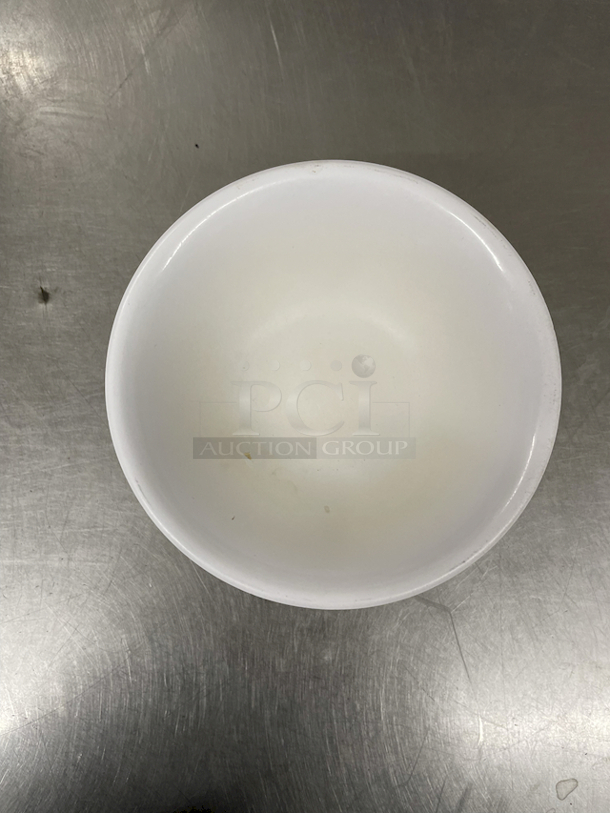 8" Floral Print Bowls. 4x Your Bid - Image 2 of 3