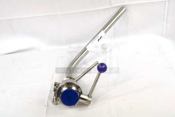 NEW/NEVER USED 60 Degree Rotating Racking Arm With Tri-Clamp & Butterfly Valve - Image 2 of 4