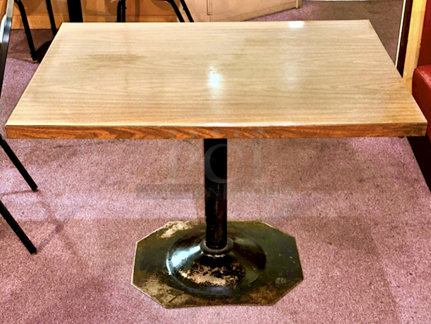 FAMILY SIZE! 42" x 30" Table With Heavy Duty Octagon Weighted Base. 42x30x29 - Image 2 of 3