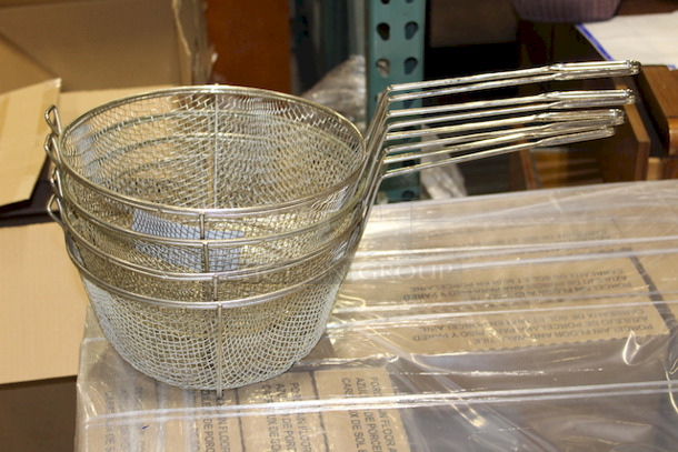 ALL FOR ONE! 4 Round Fry Baskets 4" wide x 11-1/2in long - Image 3 of 3