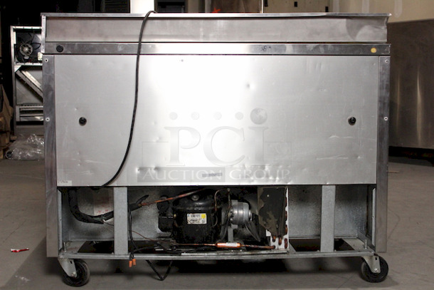 Nice True TWT-48 48" Worktop Undercounter Refrigerator 115v/60hz/18.6a.

Tested. Gets Down to 38 degrees.
 48-3/4x30x39 - Image 5 of 7