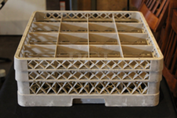 Vollrath TR8DDD Traex® Full-Size Beige 16-Compartment 7 7/8" Glass Rack.
19 3/4"L x 19 3/4"W x 8 3/4"H - Image 2 of 4
