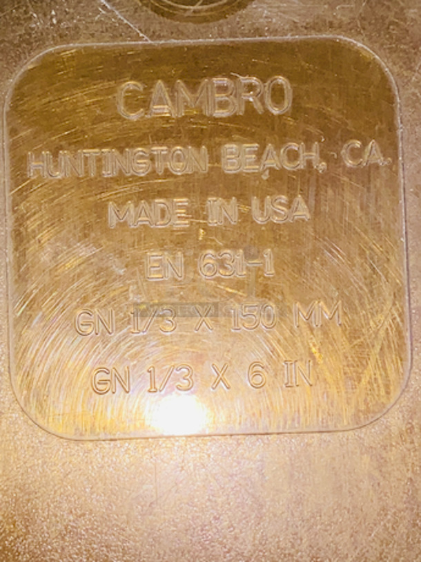SWEET! Cambro High Heat Amber 1/3 Pans x 6".

5x Your Bid

 - Image 5 of 6