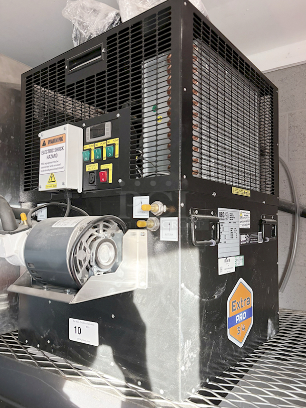 NEW/NEVER USED UBC Extra 3/4 PRO Electric Glycol Chiller, 100 Gallon Per Hour Pump, 18 Gallon Capacity, Operational Up To 450 feet, Digital Thermostat, Includes 
Optional 6” Legs & Cord For Hard Wiring. 115V 60hz 1ph. 28x22x30 176lbs
 - Image 1 of 4