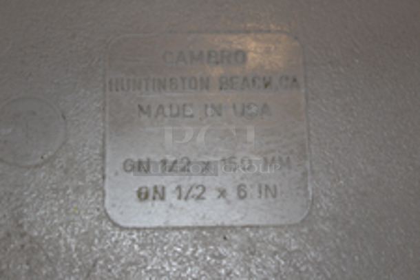 NICE! Cambro ½ Pans, 4” & 6" Deep.
12-3/4x10-3/8x4
4x Your Bid
 - Image 9 of 10