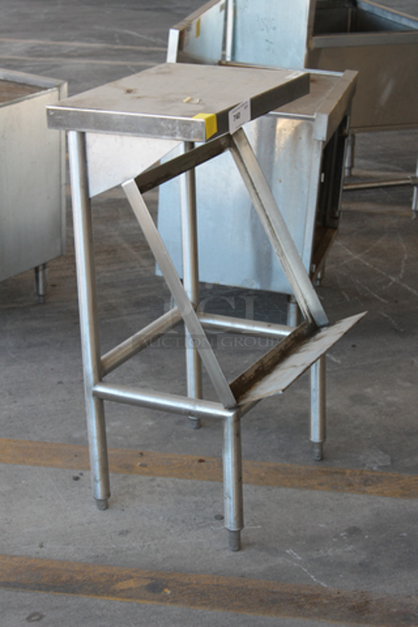 Stainless Steel Glass Rack Holder.  - Image 2 of 3