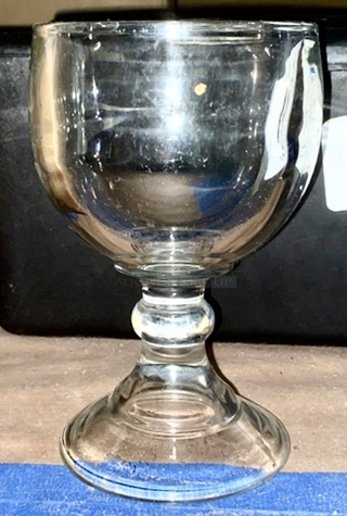 OUTSTANDING! Schooner Glasses, Perfect For: Seafood Cocktail, Beer, Margaritas, Michelada, Fish Bowl, Variable Use Glass, Very Thick Glass. 6x Your Bid