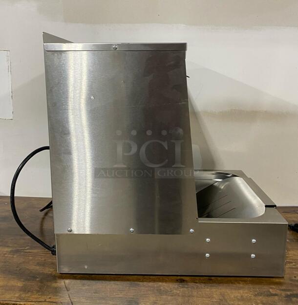 Hatco GRFHS-16 Glo-Ray 16" Portable Fry Holding Station - 120V, 1090W

 - Image 4 of 5