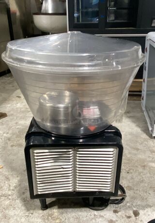 Refrigerated Juice Beverage Dispenser