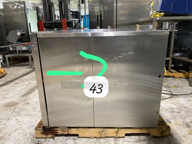 ALTO-SHAMM 10 PAN HALF SIZE NATURAL GAS COMBI-OVEN WITH SMOKER
 - Image 7 of 7