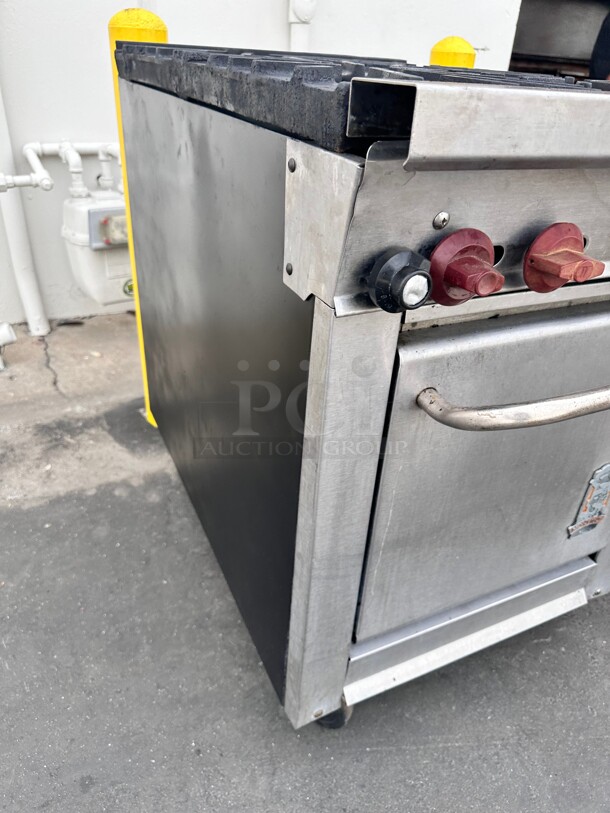 Fully Refurbished Montague 124-S-NG 24 inch Natural Gas Heavy Duty Range - 20,000 BTU Working  - Image 3 of 8