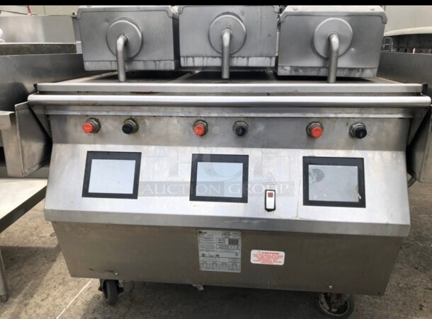 Working Taylor Electric Double Sided Clamshell Griddle w/ Thermostatic Controls - 3/4 inch Steel Plate, 220v/3ph NSF - Image 5 of 9