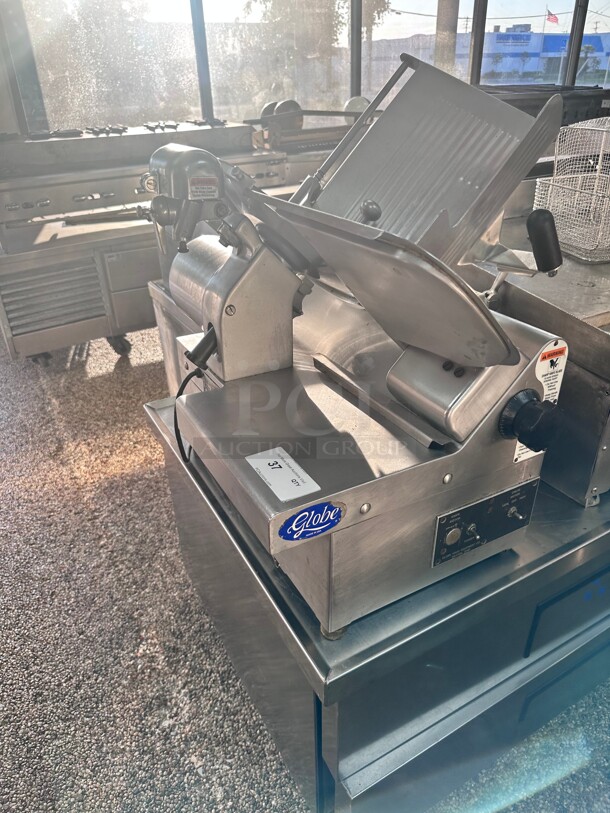 Certified Working! Globe Commercial Meat Slicer With Blade Sharpener 115 Volt NSF - Image 2 of 8