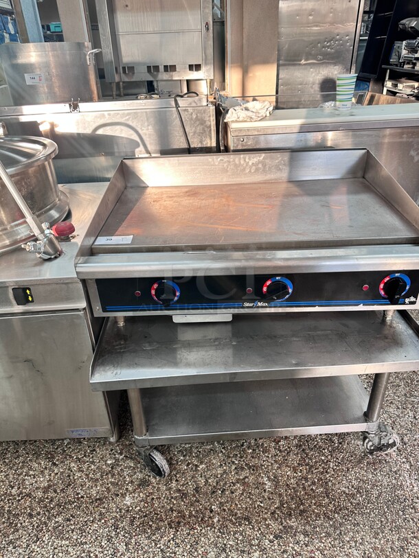 Certified Working! Star Max Commercial 36 inch Electric Heavy Duty Flat Grill Griddle NSF With 1 Inch Steel Top 220 Volt   - Image 6 of 7