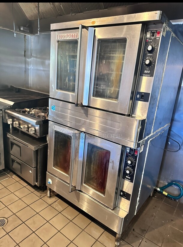 Late Model Blodgett ZEPH-100-G DBL Zephaire Double Full Size Liquid Natural Gas Convection Oven - 100,000 BTU Working - Image 1 of 9