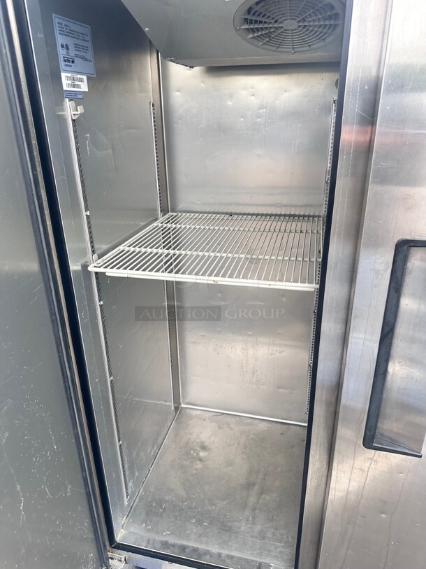 Late Model Turbo Air M3R47-2 M3 Series 52 inch Solid Door Stainless Steel Reach-In Refrigerator 115 Volt Working - Image 5 of 9