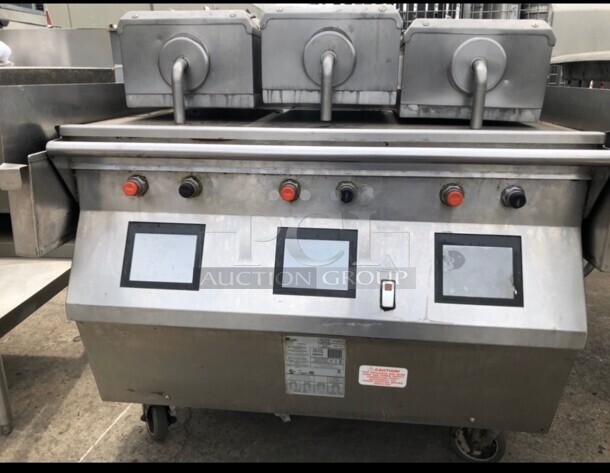 Taylor L-811 3 Platen Burger Grill Clam Shell 220 Volt 3 Phase 