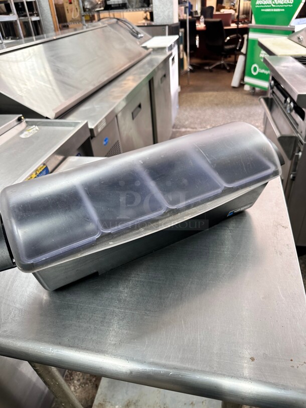 San Jamar BD4005E The Dome 5-Compartment Condiment Bar with Snap-On Caddy - Image 1 of 7