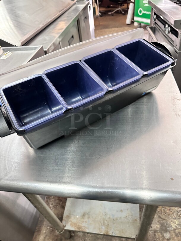San Jamar BD4005E The Dome 5-Compartment Condiment Bar with Snap-On Caddy - Image 7 of 7