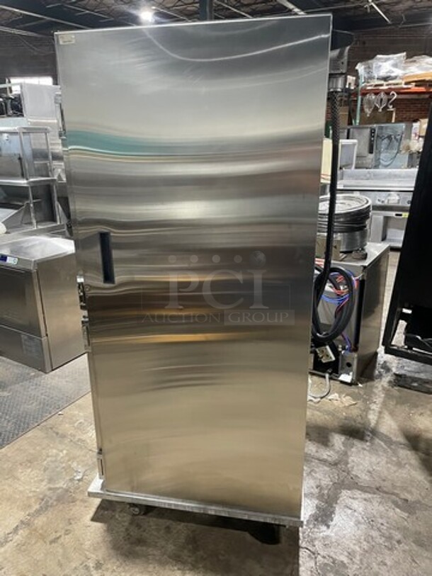 WOW! CresCor Electeric Powered Roast-N-Hold 2 Section Insulated Cabinet! All Stainless Steel! Model CO151F1818B2081 Serial CBBR3529! 208V 1 Phase! On Commercial Casters! Working When Removed!  - Image 2 of 9