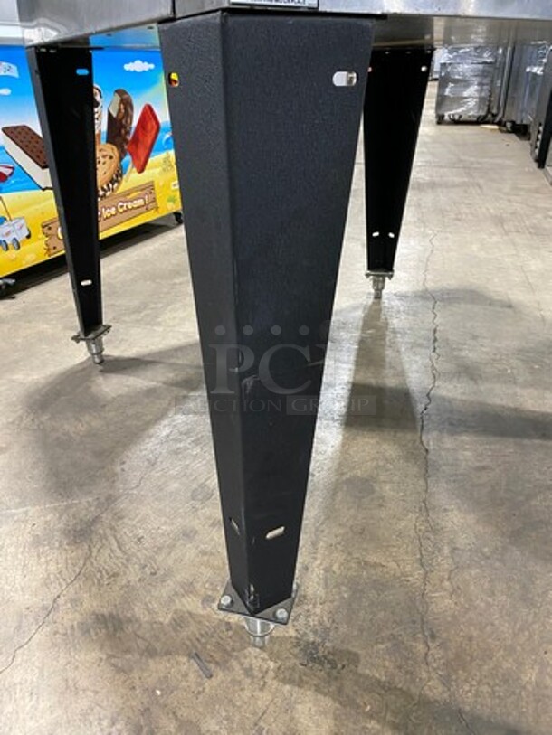 WOW! LATE MODEL! 2017 Bakers Pride LP Powered Commercial Convection Oven! With View Through Doors! With Oven Metal Racks! All Stainless Steel! On Legs! Cyclone Series! WORKING WHEN REMOVED! Model: BCO11G SN: 555111210017 - Image 8 of 12