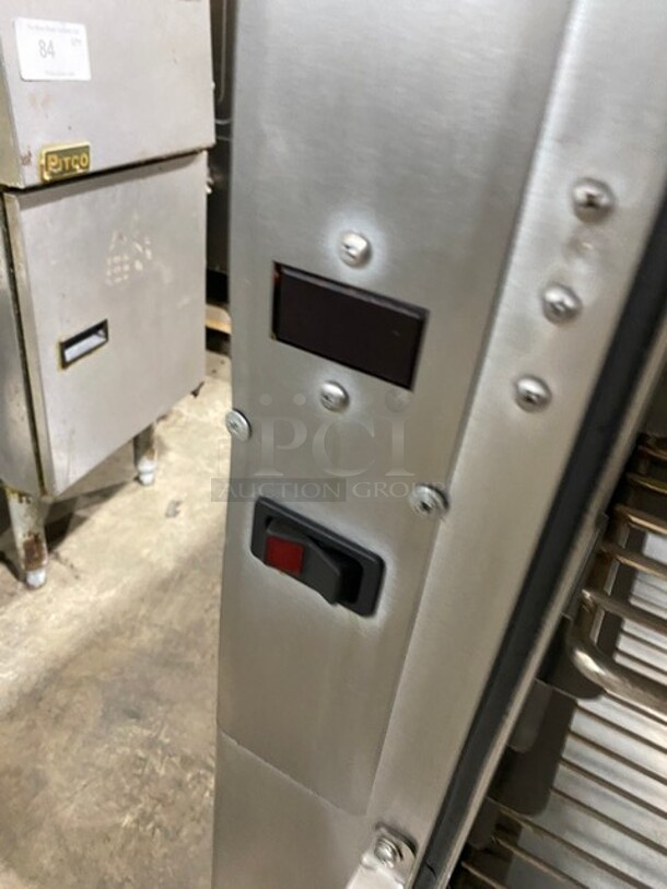FWE Commercial Countertop Food Warming/Holding Cabinet! All Stainless Steel! On Casters! Model: HLCSL18268CH SN: 092440201 120V  - Image 8 of 9