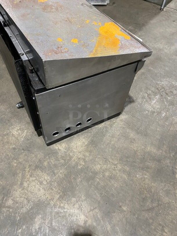 Commercial Natural Gas Powered Countertop Flat Top Griddle And Cheese Melter Combo! With Back And Side Splashes! All Stainless Steel! - Image 3 of 8