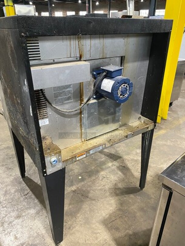 Duke Commercial Electric Powered Convection Oven! With View Through Doors! Metal Oven Racks! All Stainless Steel! On Legs! - Image 4 of 7